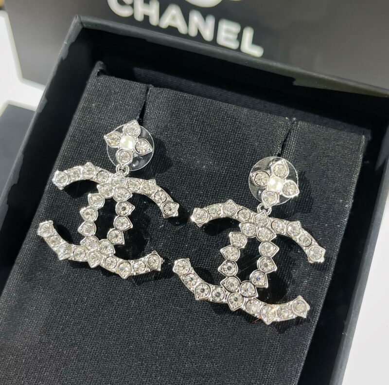 ☑️CHANEL香奈儿双c珍珠四叶草耳钉耳环 - Image 6