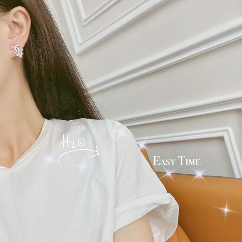 ☑️CHANEL香奈儿双c四叶草珍珠耳钉耳环 - Image 8