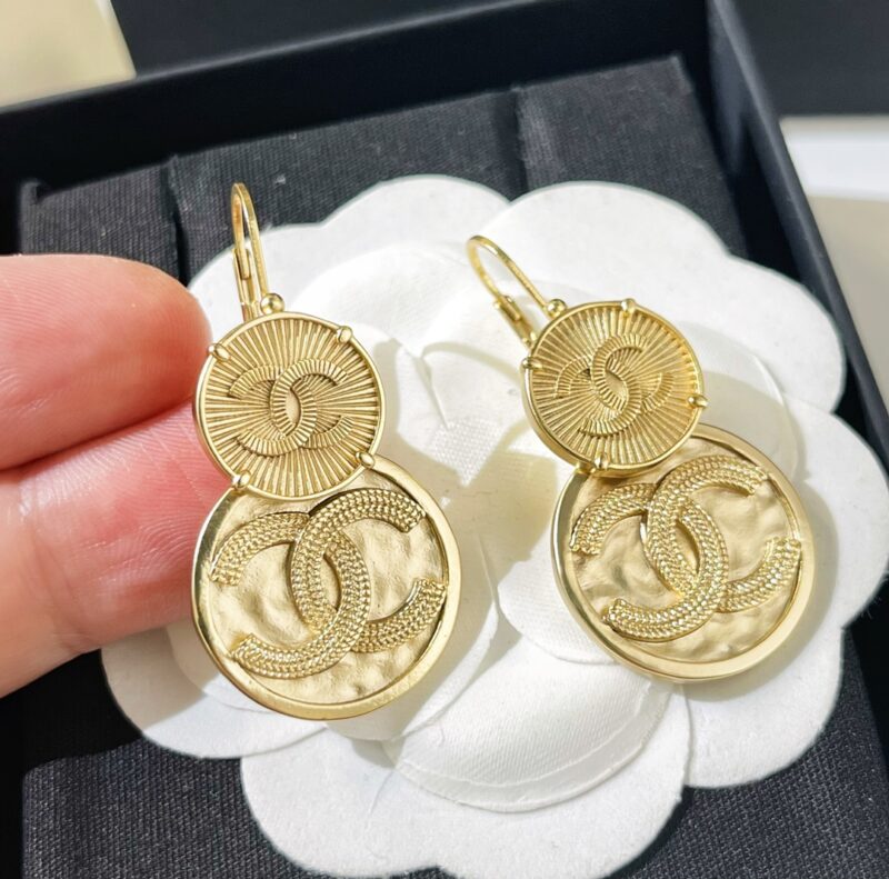 ☑️CHANEL香奈儿双c古圆形金币耳钉耳环 - Image 6