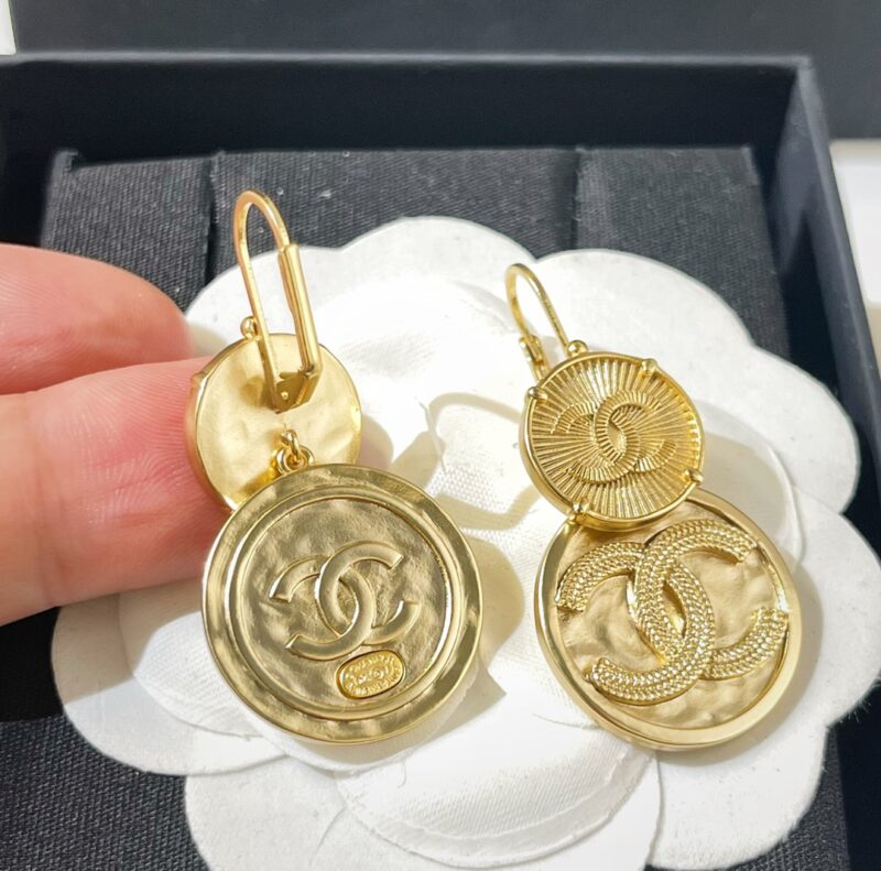 ☑️CHANEL香奈儿双c古圆形金币耳钉耳环 - Image 7