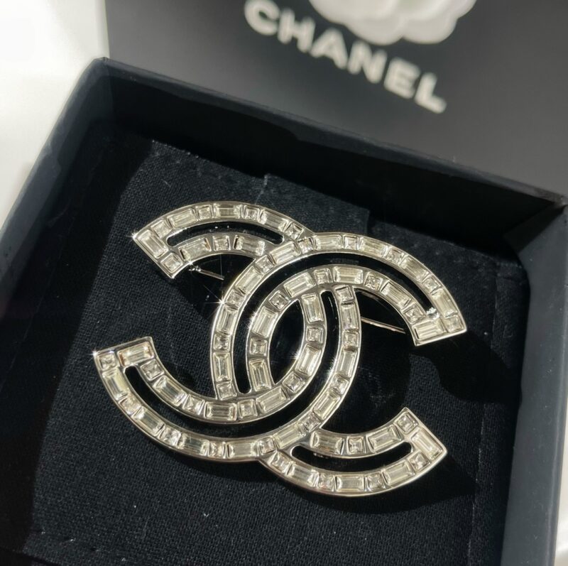 ☑️CHANEL香奈儿双c满钻胸针 - Image 5
