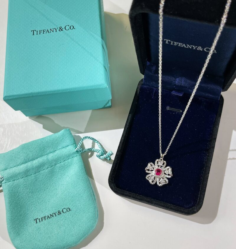 ☑️TIFFANY&Co.蒂芙尼四叶草红宝石项链 耳钉 - Image 8