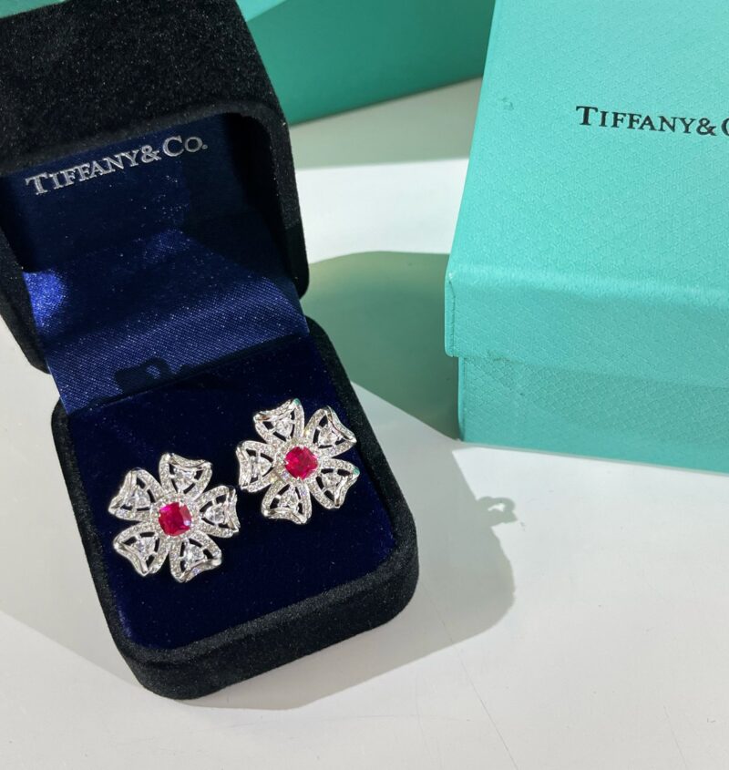 ☑️TIFFANY&Co.蒂芙尼四叶草红宝石项链 耳钉 - Image 9