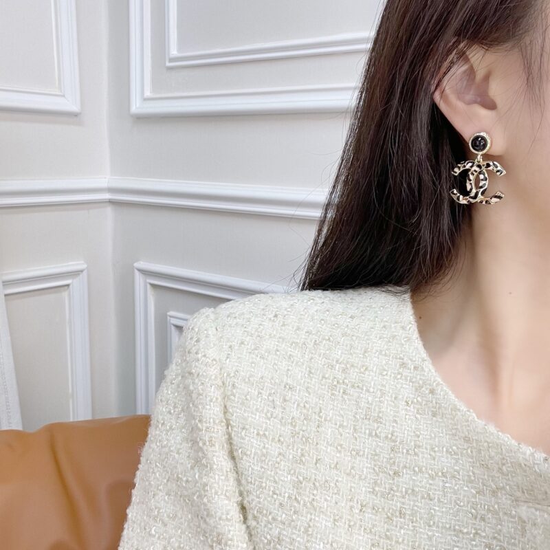 ☑️CHANEL香奈儿双c豹纹耳钉耳环 - Image 5