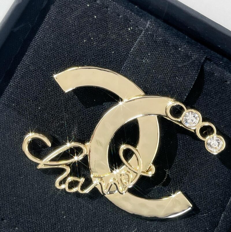 ☑️CHANEL香奈儿双c字母胸针 - Image 6