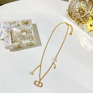 ☑️DIOR迪奥金色满钻CD珍珠星星项链