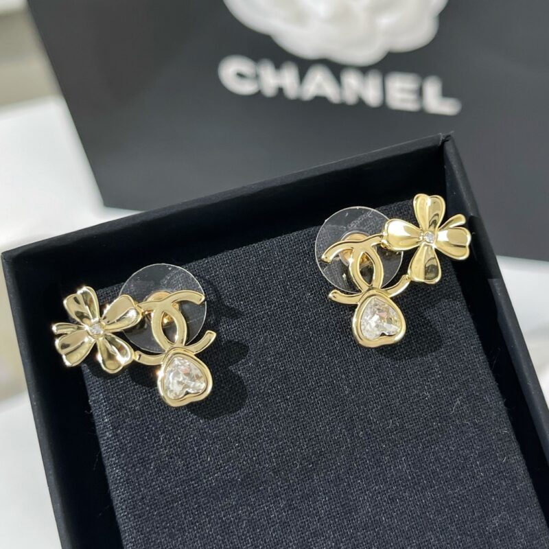 ☑️CHANEL香奈儿金色双c四叶草爱心耳钉耳环 - Image 6