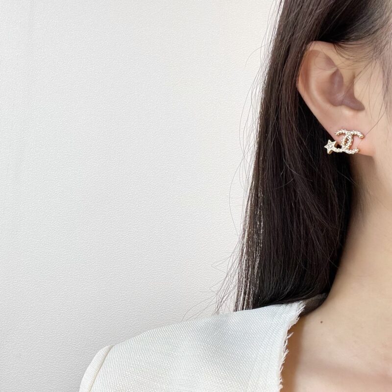 ☑️CHANEL香奈儿满钻双c星星耳钉耳环 - Image 5