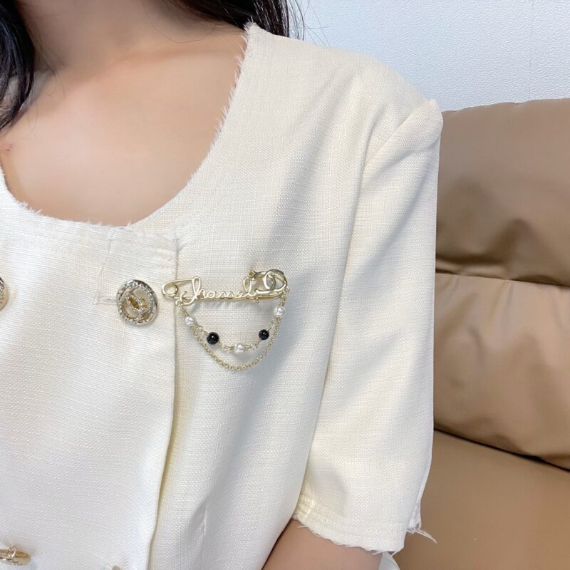 ☑️CHANEL香奈儿双c流苏珍珠别针🧷胸针 - Image 5
