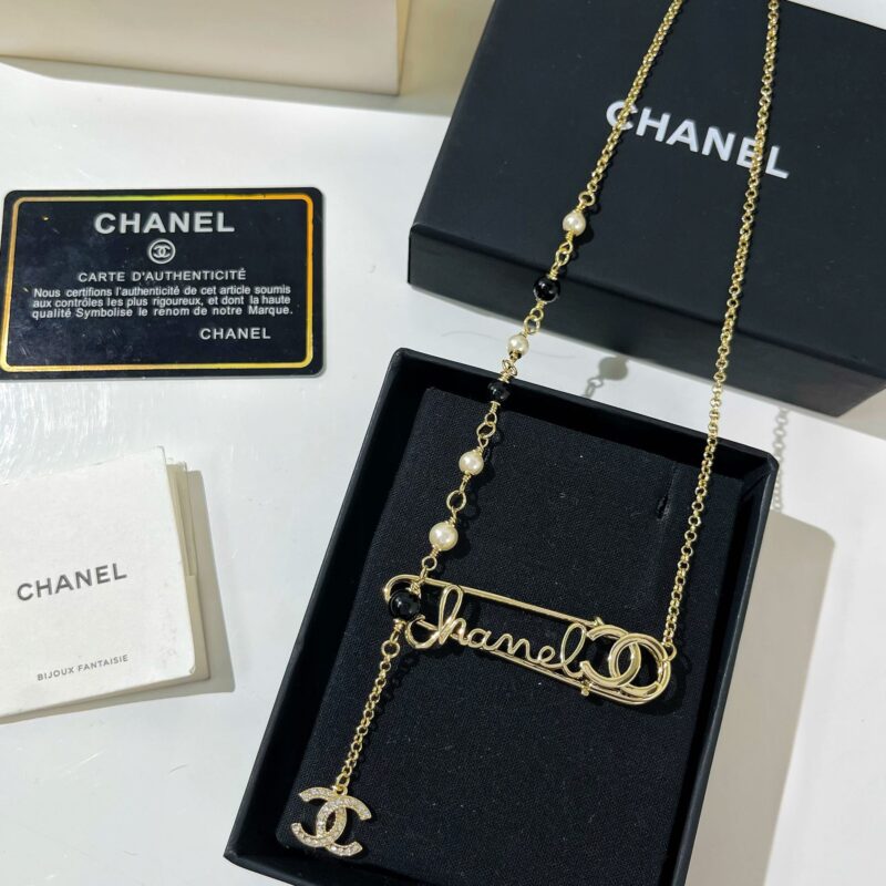 ☑️CHANEL香奈儿双c流苏珍珠别针🧷项链 - Image 4
