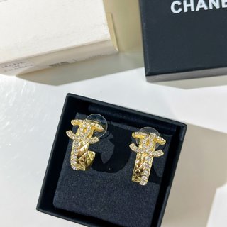 ☑️CHANEL香奈儿满钻双c菱格耳钉耳环