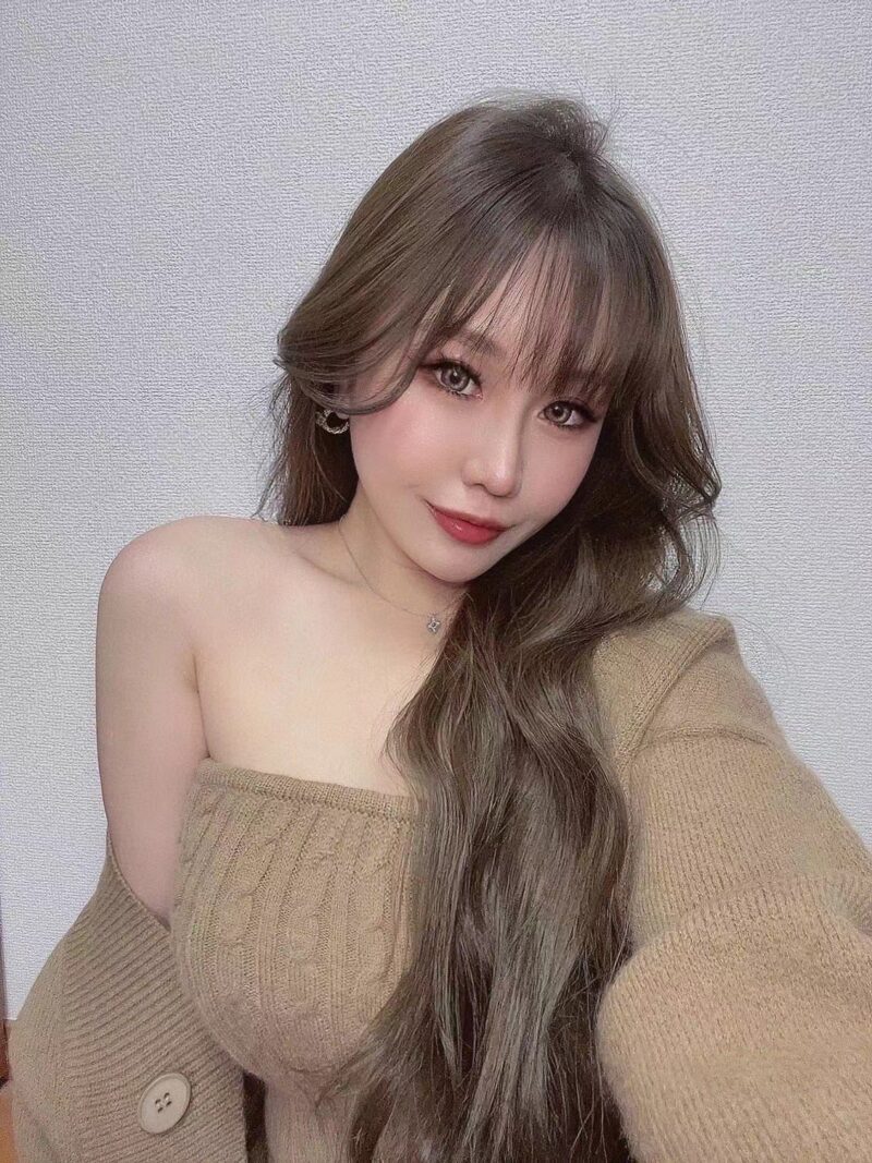 ☑️CHANEL香奈儿满钻双c菱格耳钉耳环 - Image 5