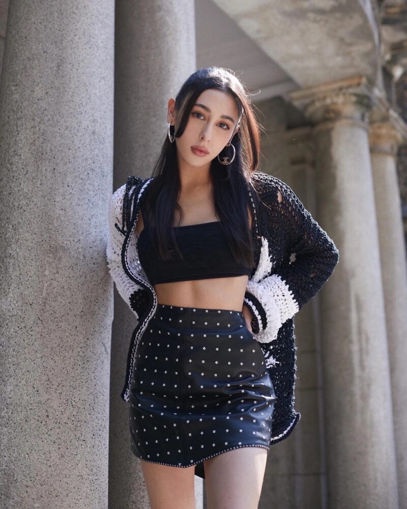 ☑️CHANEL香奈儿满钻双c耳钉耳环 - Image 5