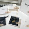 Celine赛琳方牌镂空桃心项链