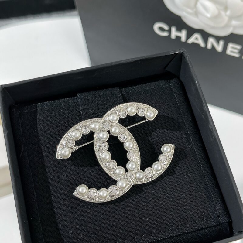 ☑️CHANEL香奈儿珍珠双c胸针 - Image 3