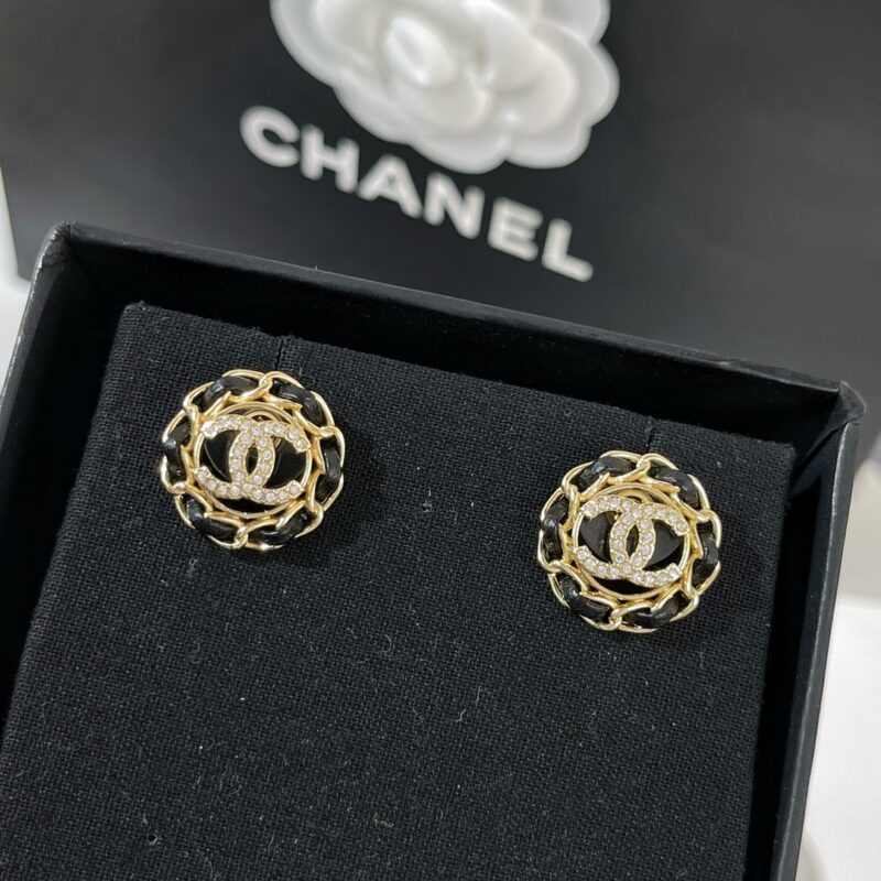 ☑️CHANEL香奈儿双c黑皮绳耳钉 - Image 8