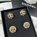 ☑️CHANEL香奈儿双c黑皮绳耳钉