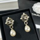 ☑️CHANEL香奈儿双c珍珠耳钉耳环