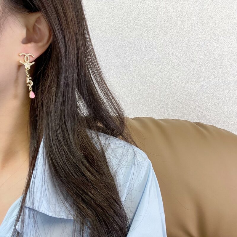 ☑️CHANEL香奈儿双c粉钻水滴耳钉耳环 - Image 7