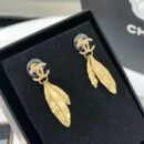 ☑️CHANEL香奈儿双c金色树叶子耳钉耳环
