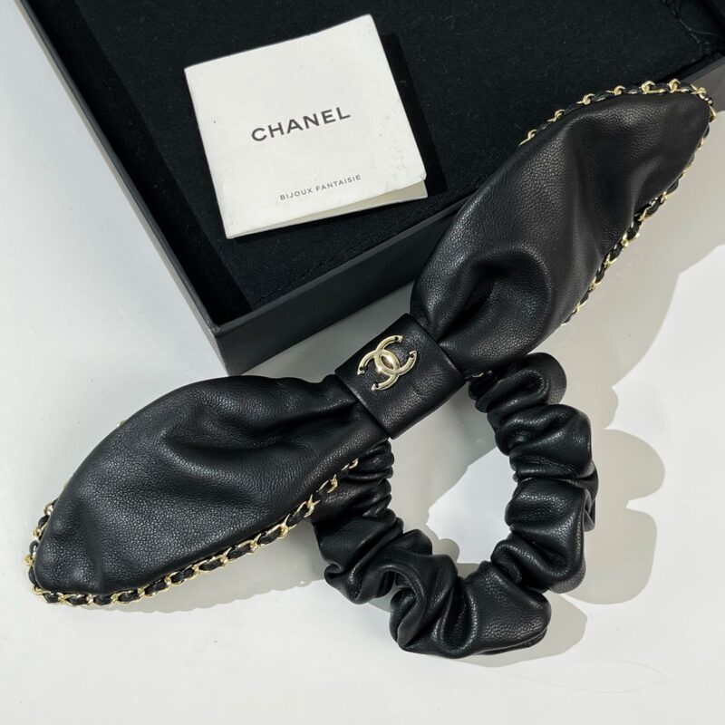 ☑️CHANEL香奈儿双c满钻蝴蝶结小羊皮发绳 手绳 - Image 7