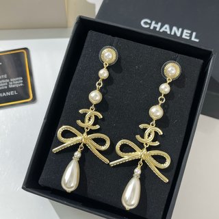 ☑️CHANEL香奈儿 金色 双c蝴蝶结 耳钉耳环
