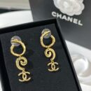☑️CHANEL香奈儿 金色 双c 耳钉耳环
