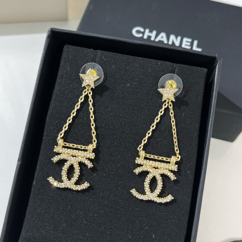 ☑️CHANEL香奈儿 金色 双c 星星 耳钉耳环 - Image 4