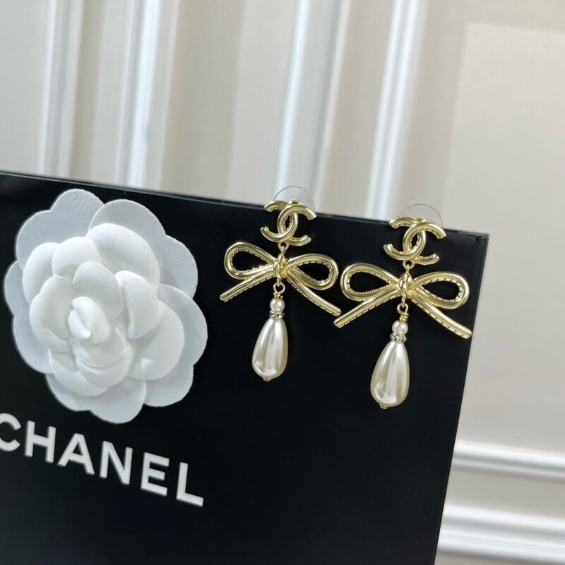 ☑️CHANEL香奈儿 双c 蝴蝶结 珍珠 耳钉耳环 - Image 9