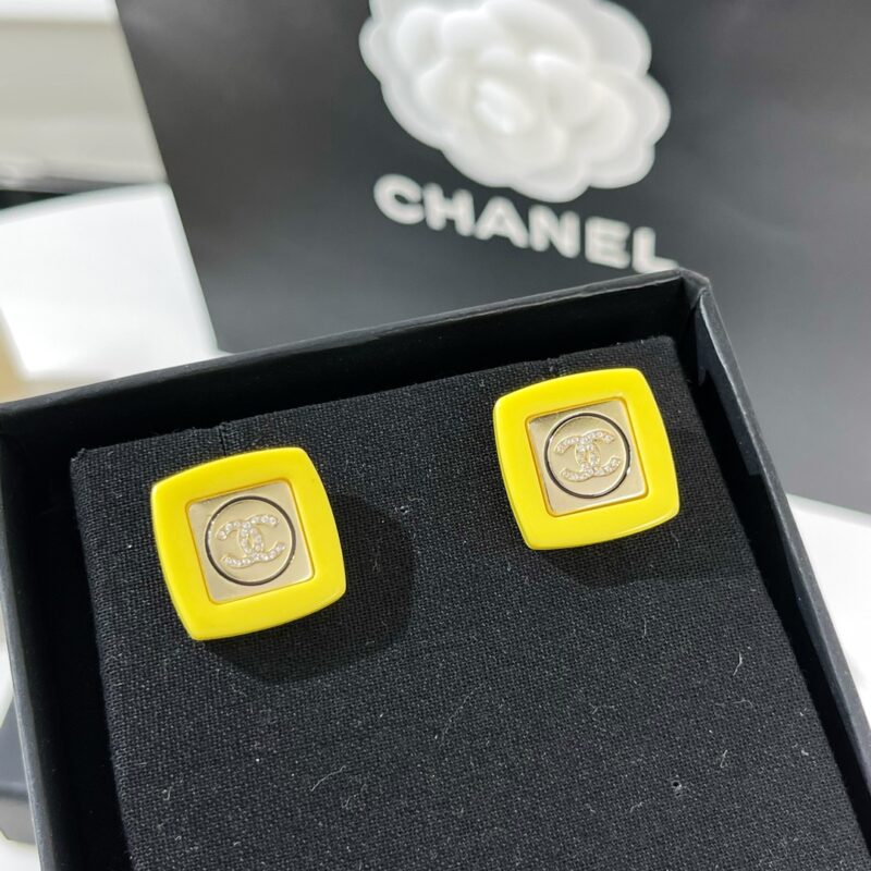 ☑️CHANEL香奈双c黄色绿色亚克力耳钉耳环 - Image 10