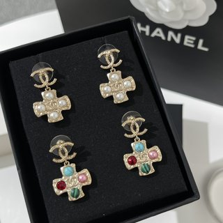 ☑️CHANEL香奈儿双c十字珍珠耳钉耳环