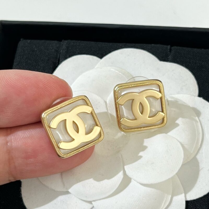 ☑️CHANEL香奈儿双c方形黑白耳钉耳环 - Image 9