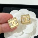 ☑️CHANEL香奈儿双c方形黑白耳钉耳环