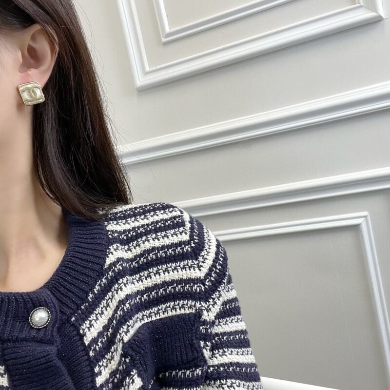 ☑️CHANEL香奈儿双c方形黑白耳钉耳环 - Image 10