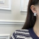 ☑️CHANEL香奈儿双c方形黑白耳钉耳环