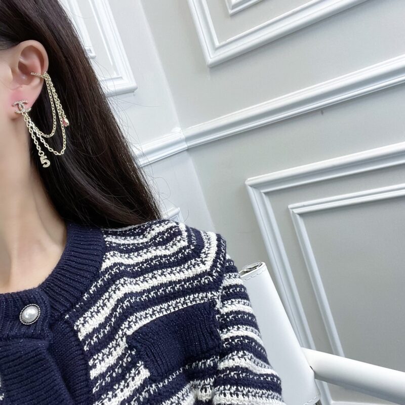 ☑️CHANEL香奈儿流苏5字星星耳钉耳夹 - Image 7