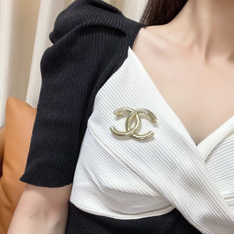 ☑️CHANEL香奈儿双c珍珠胸针 - Image 10