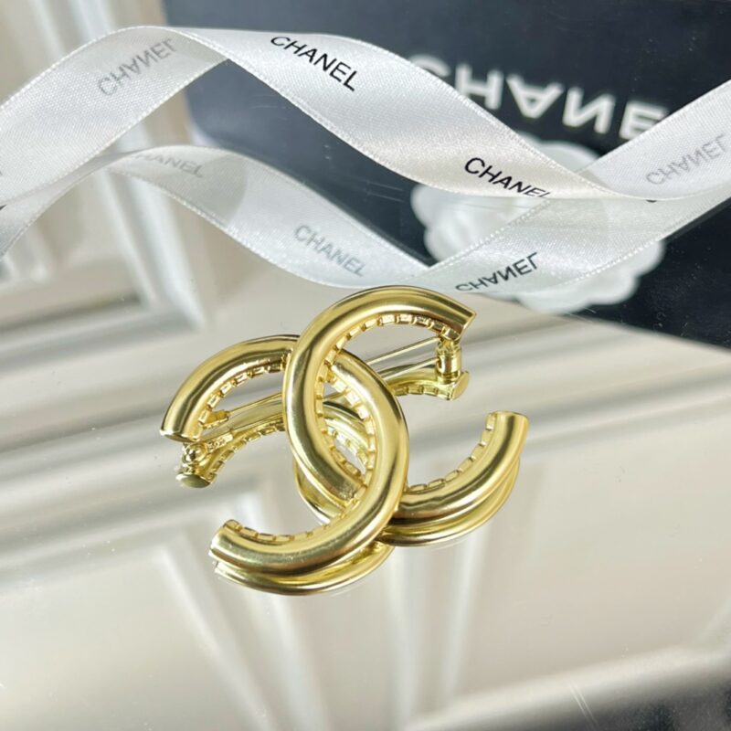 ☑️CHANEL香奈儿双c珍珠胸针 - Image 8