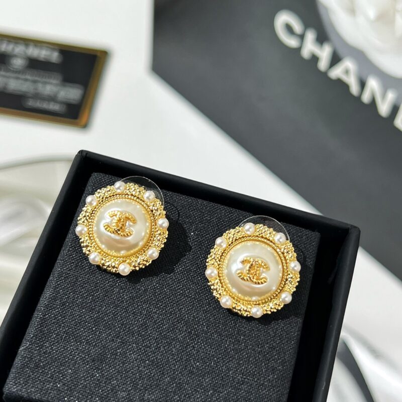 ☑️CHANEL香奈儿圆形双c珍珠耳钉耳环 - Image 5