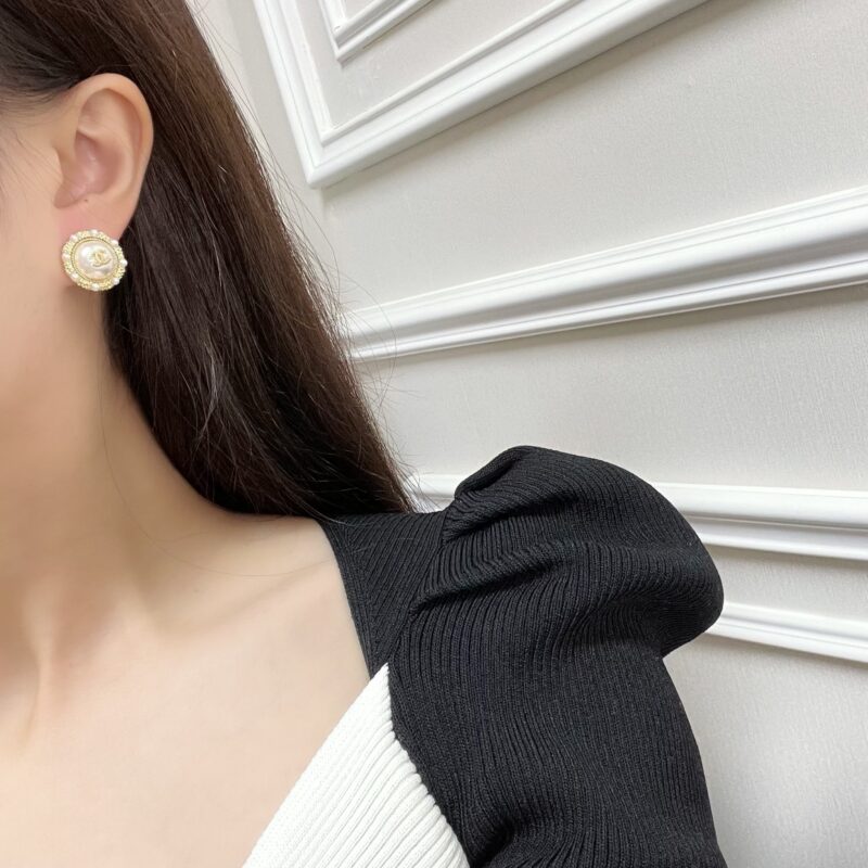 ☑️CHANEL香奈儿圆形双c珍珠耳钉耳环 - Image 7