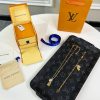 Louis Vuitton 路易威登 lv满钻双牌项链 手链