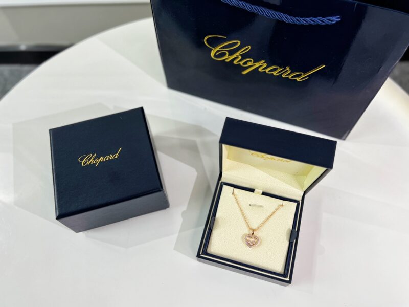 萧邦HAPPY DIAMONDS ICONS爱心项链 - Image 3