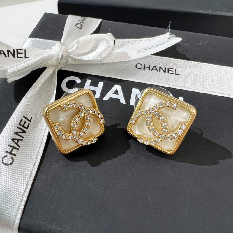 ☑️CHANEL香奈儿双c菱形耳钉耳环 - Image 10