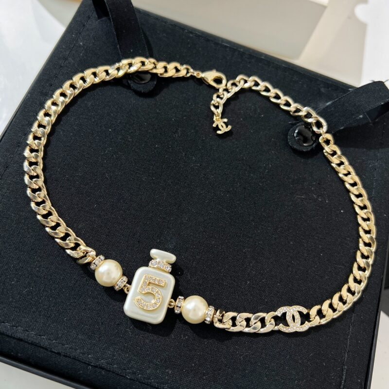 ☑️CHANEL香奈儿choker5字香水瓶珍珠项链颈链 - Image 4