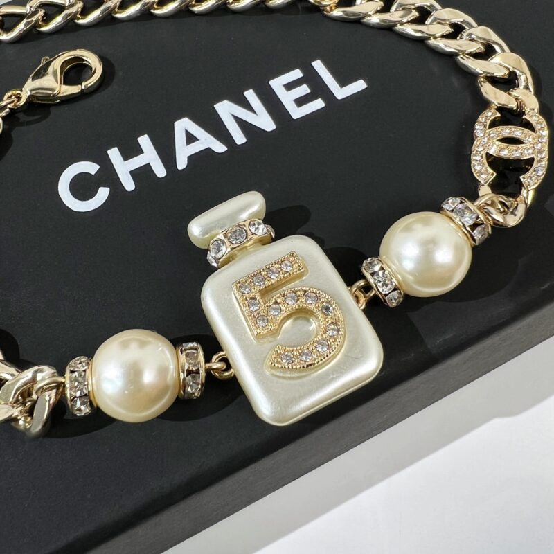 ☑️CHANEL香奈儿choker5字香水瓶手链 - Image 8