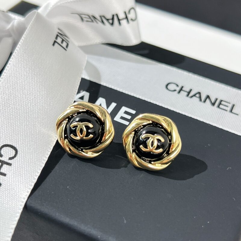 ☑️CHANEL香奈儿双c 黑色耳钉耳环 - Image 7