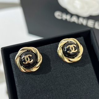 ☑️CHANEL香奈儿双c 黑色耳钉耳环