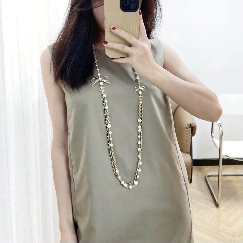 ☑️CHANEL香奈儿双c 黑皮绳蝴蝶结毛衣链项链 - Image 5