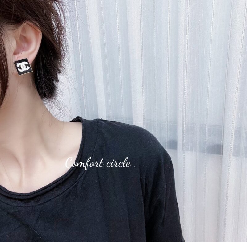 ☑️CHANEL香奈儿双c 方形耳钉耳环 - Image 7