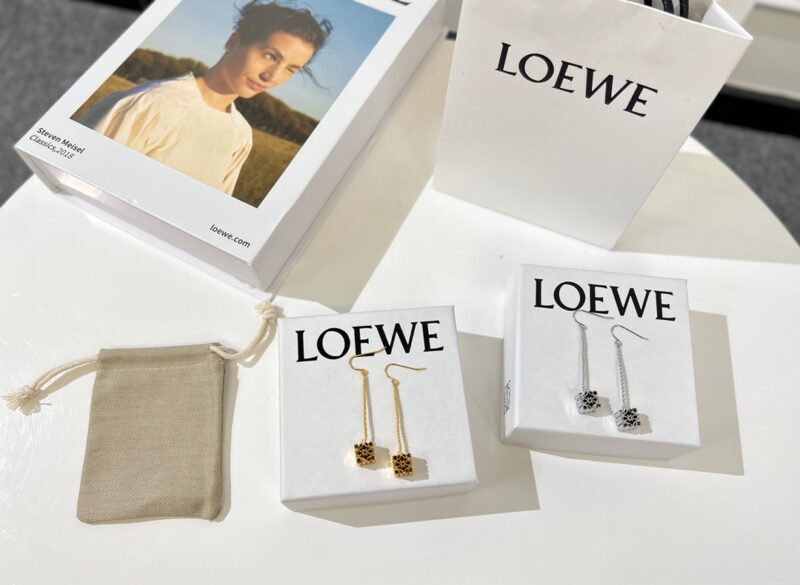 LOEWE罗意威长款月饼耳钉耳环 - Image 5